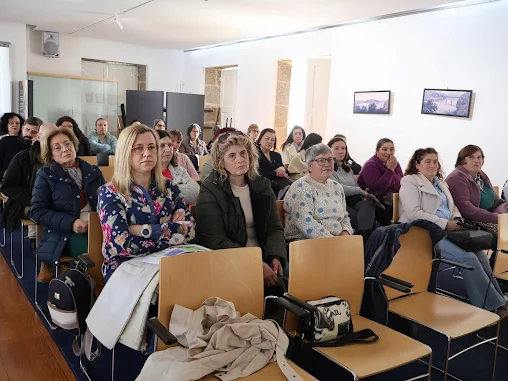 Castelo de Paiva | APRESENTADO O PLANO DE ACTIVIDADES PARA 2026. PROJECTO DE INTERVENÇÃO COMUNITÁRIA PARA A CAPACITAÇÃO DO CUIDADOR INFORMAL