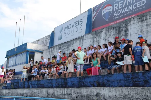 Quase 500 alunos na iniciativa. CASTELO DE PAIVA ACOLHEU HOJE FESTA DO FUTEBOL FEMININO
