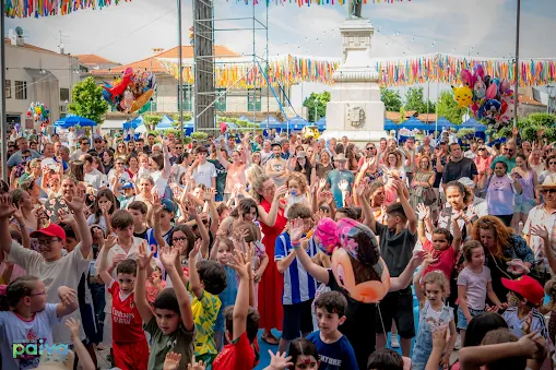 CÂMARA MUNICIPAL DE CASTELO DE PAIVA ASSINALOU DIA MUNDIAL DA CRIANÇA