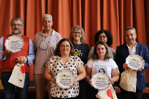 AE DE VIEIRA DE LEIRIA INTEGRA HOMENAGEM NO DIA A