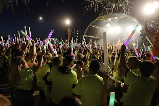 PRAIA DA VIEIRA ILUMINA-SE COM NEON’S NO DIA 25 DE JULHO