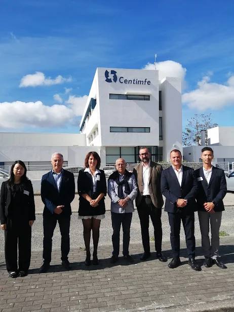 PRESIDENTE DA DELEGAÇÃO ECONÓMICA E COMERCIAL DE MACAU VISITA MARINHA GRANDE