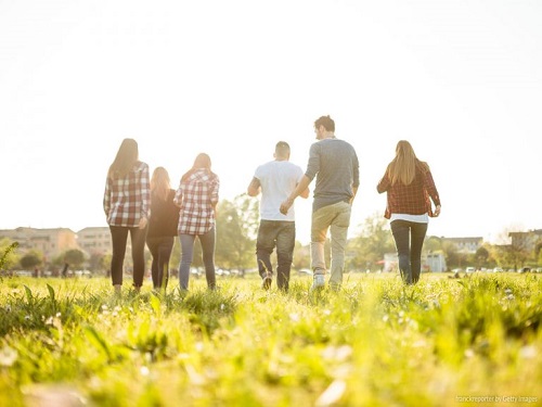 Jovens cada vez mais longe de atingir a classe média