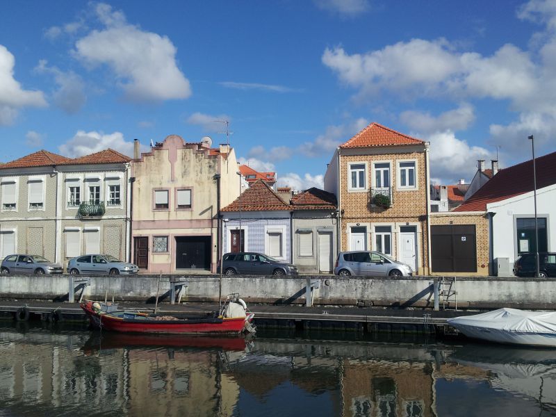 Movimento pede a hoteleiros que recusem parque de estacionamento em Aveiro