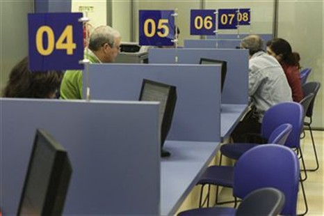 Funcionários públicos passam a receber hoje 75% do valor das progressões