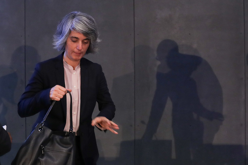 Prémio Camões: Ministra portuguesa da Cultura felicita Chico Buarque