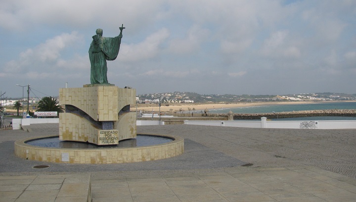 Lagos | Concursos para concessão de apoios balneares nas praias de Lagos