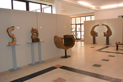 Exposição “Simbioses” na Biblioteca Municipal de Cantanhede, até ao próximo dia 31 de agosto