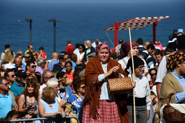 TORRES VEDRAS | TRADIÇÃO MARCOU DIA 15 DE AGOSTO EM SANTA CRUZ