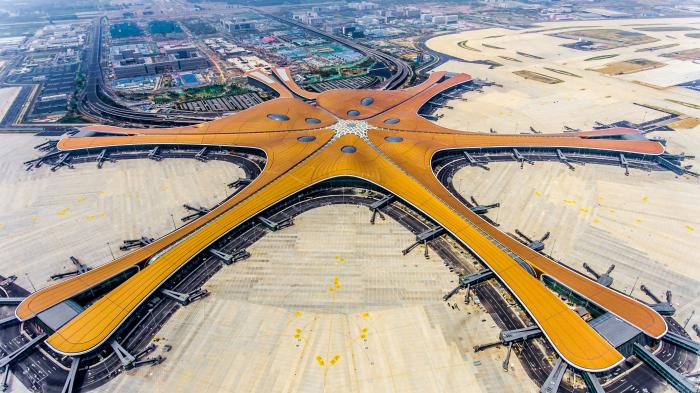Mundo | Pequim inaugura novo aeroporto internacional e maior terminal do mundo