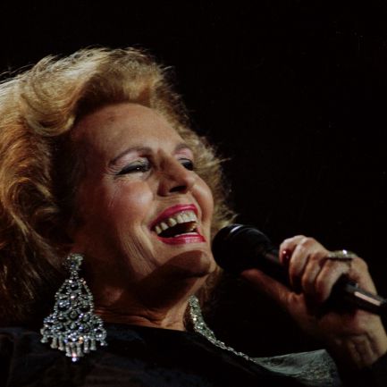 Cultura | Amália Rodrigues apoiou a causa antifascista, revela investigação da Visão