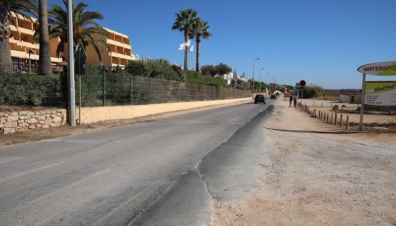 Investimento de 2,5 milhões de euros na Estrada da Meia Praia