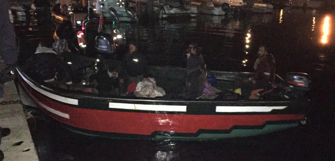 Onze jovens marroquinos interceptados pela Polícia Marítima em Olhão