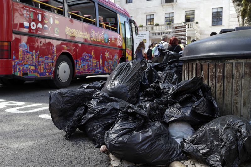 Greve da função pública começa a ter impacto esta quinta-feira nos hospitais e recolha do lixo