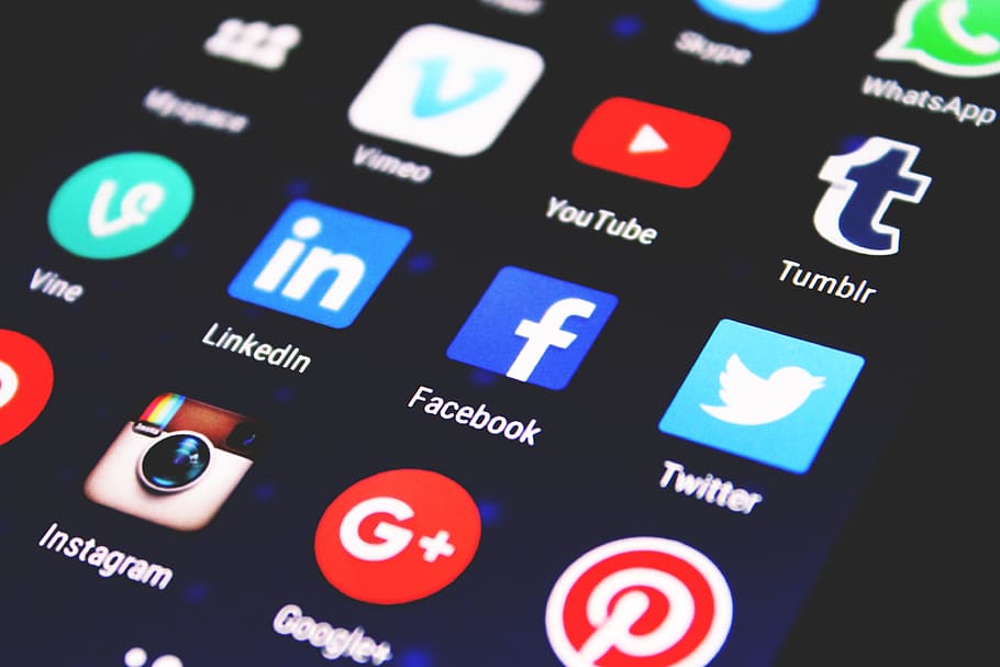 Mesmo mais felizes sem usar o Facebook as pessoas sentem falta da mídia social