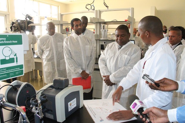 Testes ao novo coronavírus feitos por instituições privadas em Moçambique não são aprovados pela OMS