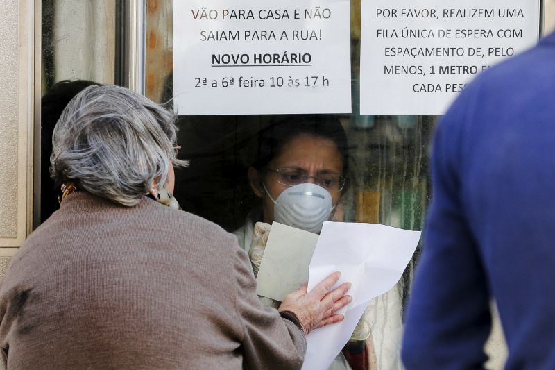 Lar em Vila Nova de Famalicão está sem funcionários e tem 33 pessoas para atender