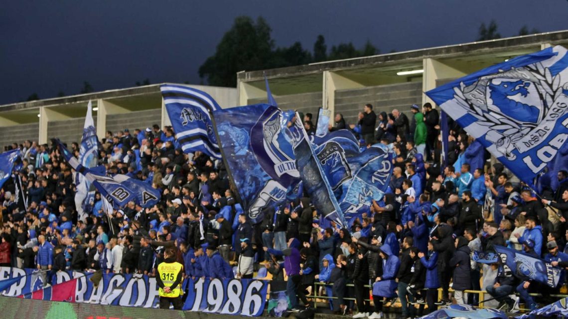 FC Porto pede aos adeptos para que não se desloquem a Famalicão