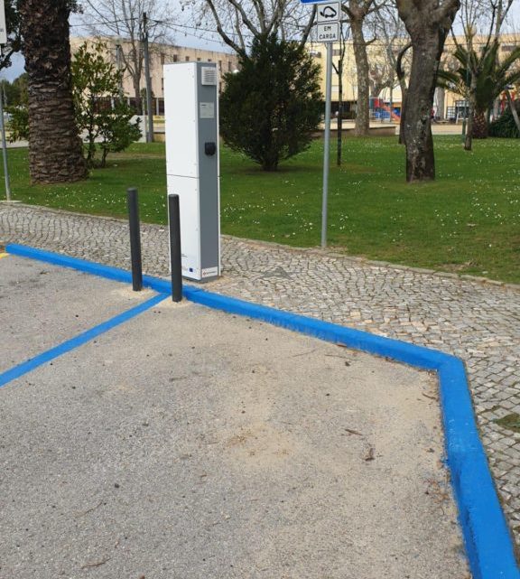 Mira já tem posto de carregamento para veículos elétricos a funcionar