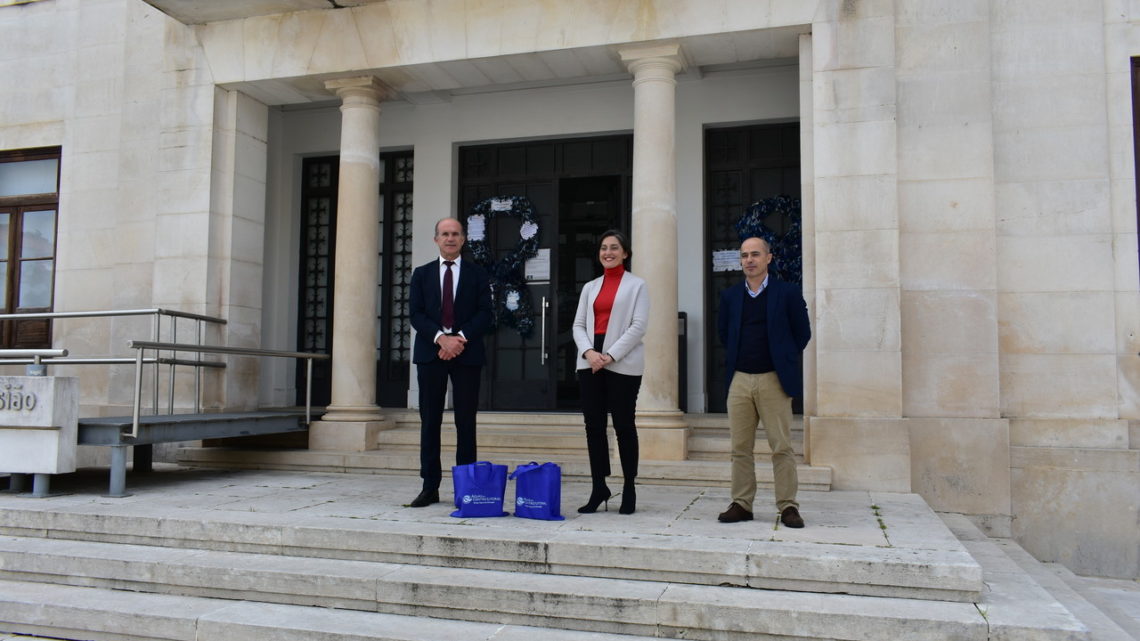 Ansião | Acesso gratuito a computadores para cerca de seis dezenas de alunos