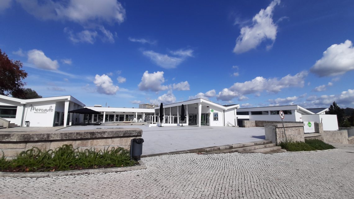 Estarreja | Mercado Municipal (zona alimentar) reabre na próxima 3.ª feira, dia 5