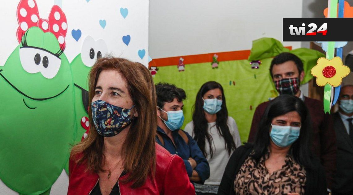 Ministra diz que foram testados cerca de 10 mil funcionários de creches