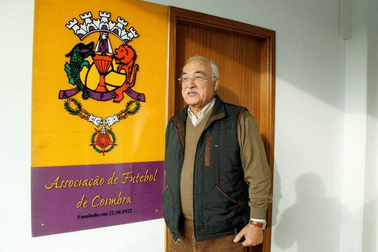 Associação de Futebol de Coimbra sensibiliza Fernando Gomes