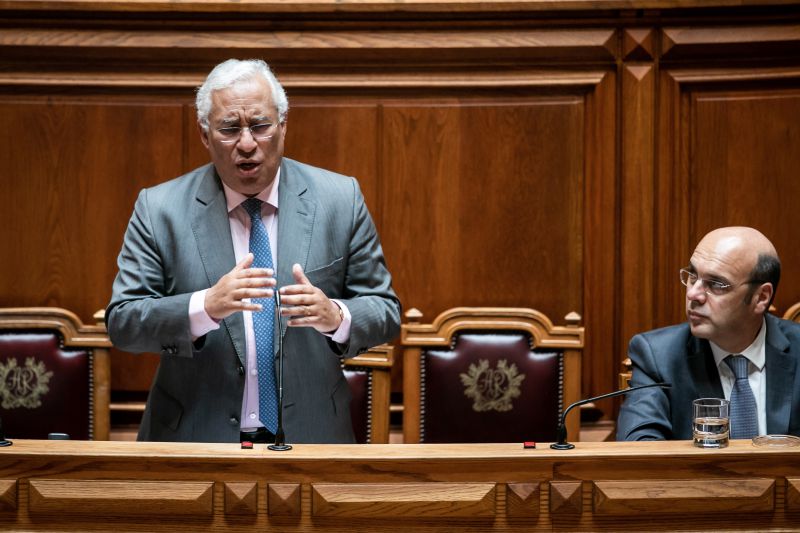 Costa diz que não há problema com comunidade cigana e que Ventura “foi de trivela”