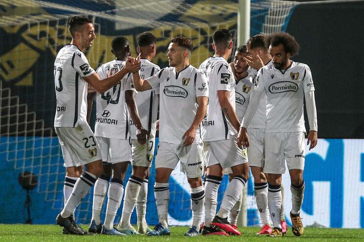 Cinco casos positivos no Famalicão