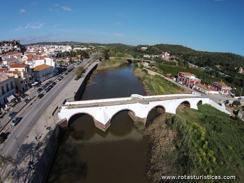 PONTE VELHA DE SILVES FOI CLASSIFICADA MONUMENTO DE INTERESSE PÚBLICO E SERÁ ALVO DE REABILITAÇÃO MUITO EM BREVE