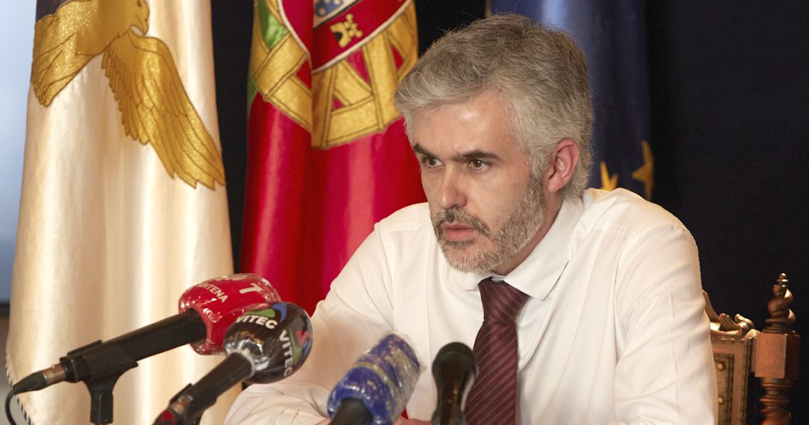 Autoridade de Saúde dos Açores admite demora na comunicação de resultados
