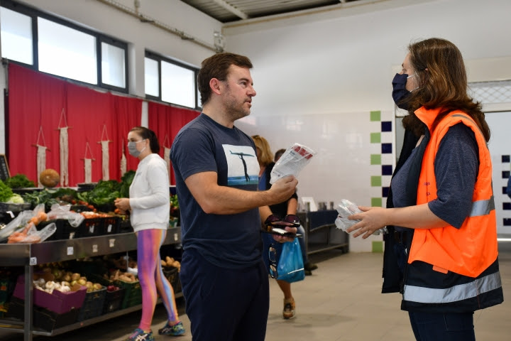VOLUNTÁRIOS PRODUZEM MÁSCARAS PARA A POPULAÇÃO DO CONCELHO DE TORRES VEDRAS