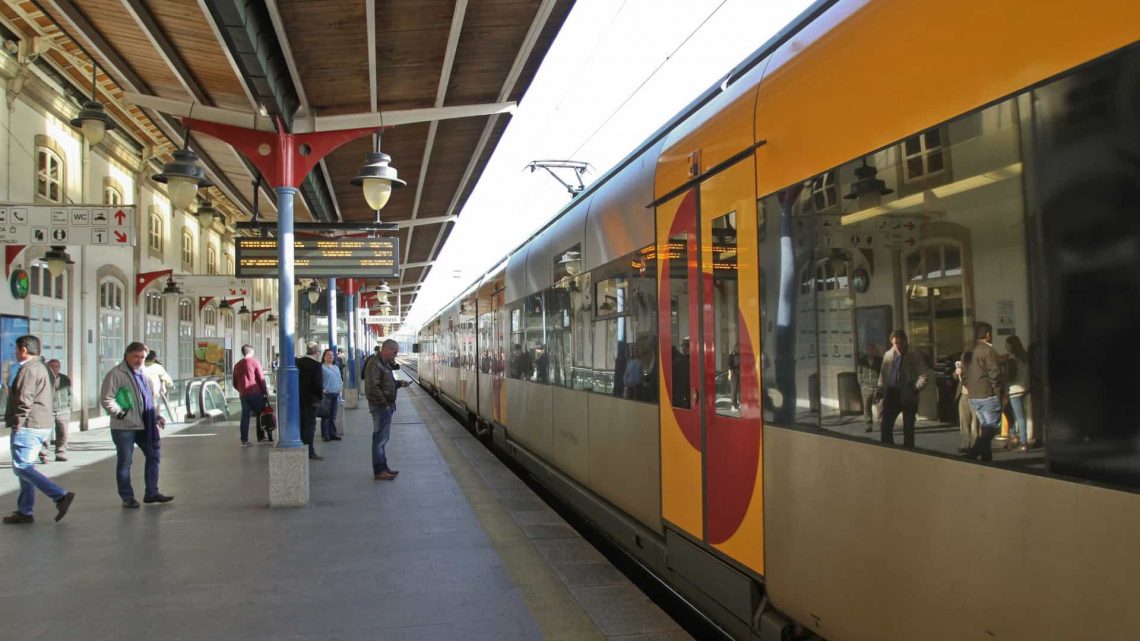 Noite de São João: CP altera circulação dos comboios urbanos do Porto