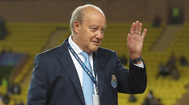 Pinto da Costa eleito para 15.º mandato como presidente do FC Porto