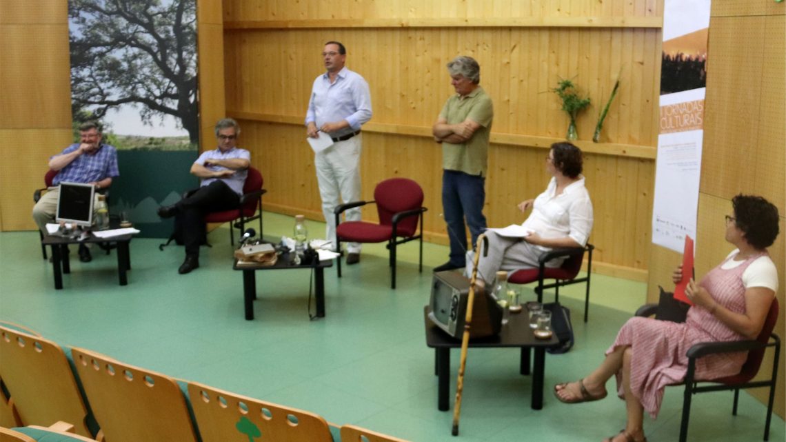 Proença-a-Nova | Festas e tradições nos novos tempos em debate no CCV da Floresta