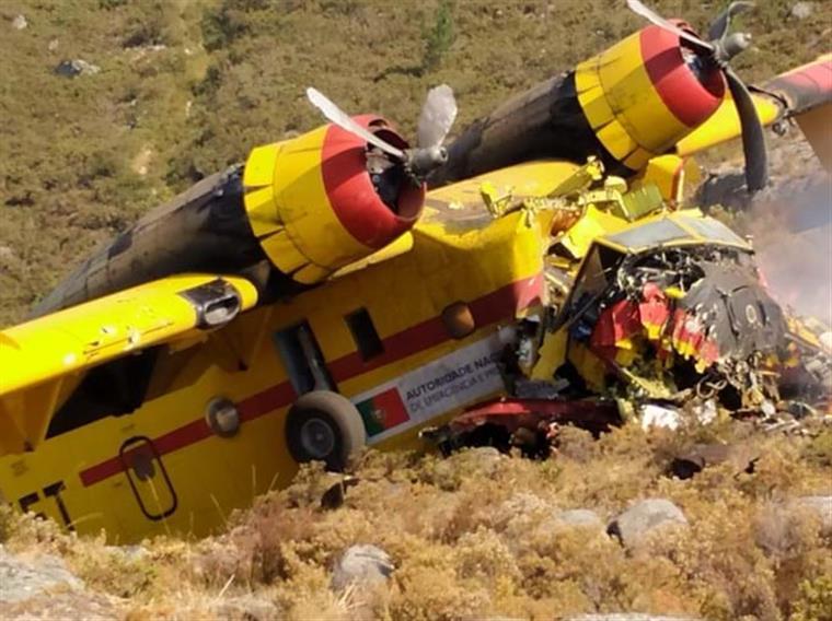 Copiloto do avião ‘Canadair’ que caiu em incêndio no Gerês morreu em Espanha