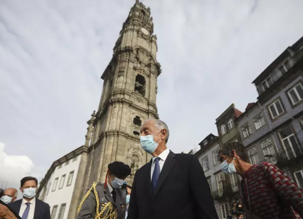 Marcelo Rebelo de Sousa é o visitante cinco milhões dos Clérigos no Porto