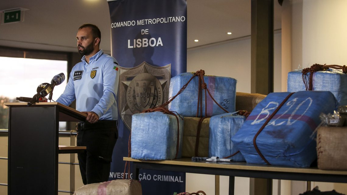Comando da PSP de Lisboa anuncia maior apreensão de droga da última década