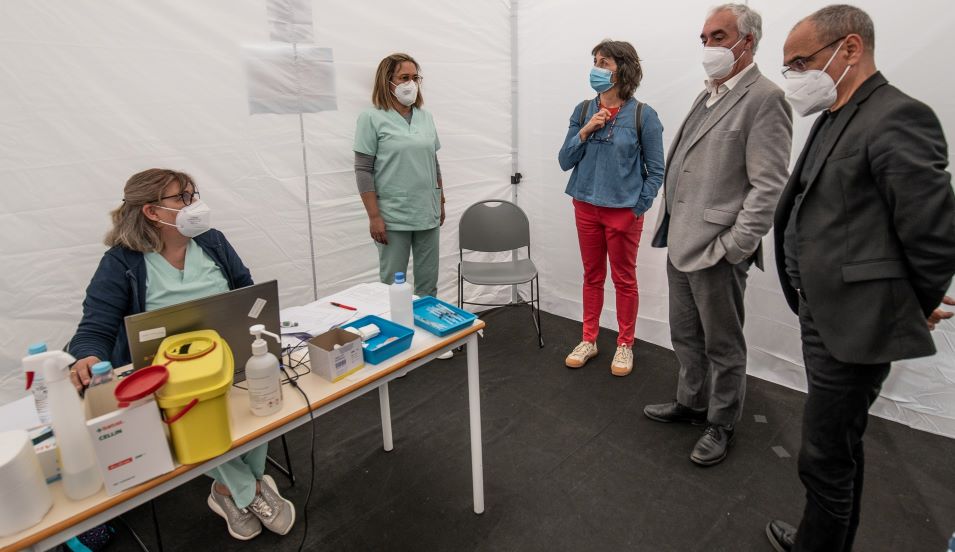 Centro de Vacinação COVID19 na Arena de Évora administra 600 vacinas por dia