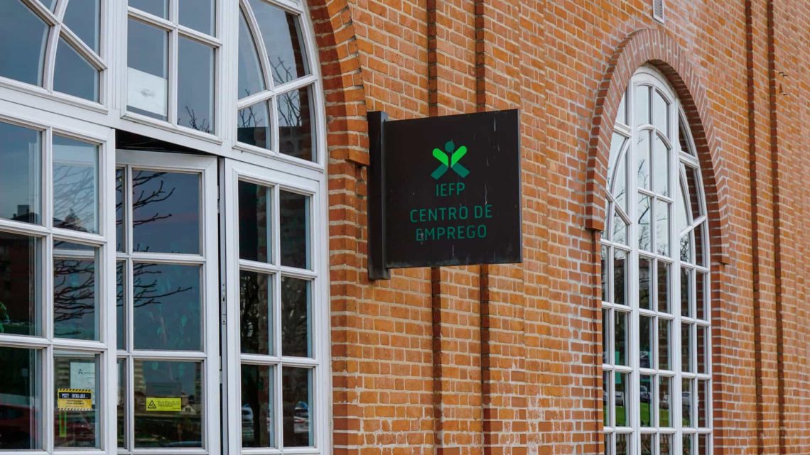 Desemprego mantém-se nos 6,9% em janeiro e fevereiro em termos mensais