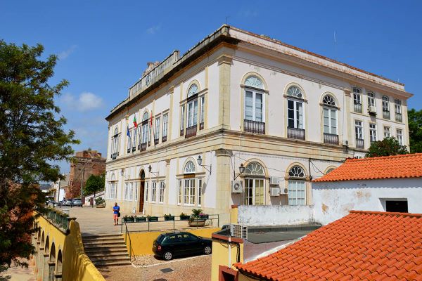 Município de Silves altera mecanismos de atendimento ao público