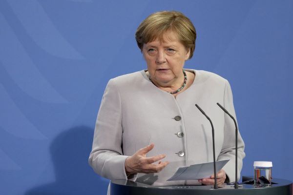 Merkel aponta situação em Portugal para criticar descoordenação na UE