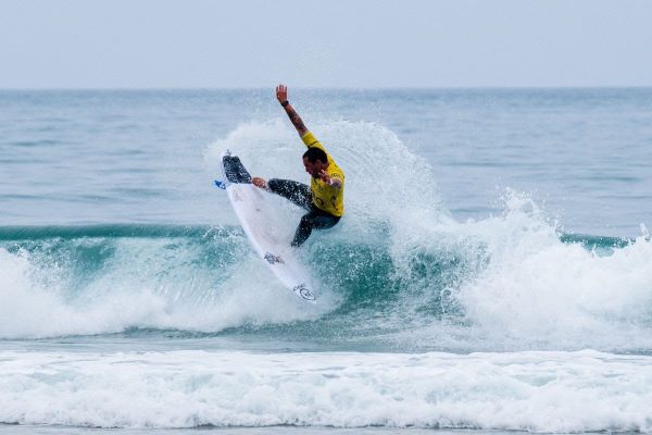 Liga MEO Surf: Luta pelo título masculino ao rubro na Praia Grande