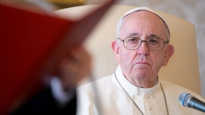 Papa apela a governos para acabar com pornografia infantil