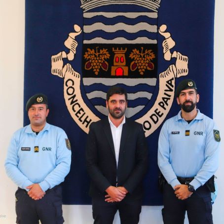 Castelo de Paiva | Comandante do Destacamento de Oliveira de Azeméis: Capitão Telmo Gomes esteve na câmara municipal e apresentou cumprimentos ao novo presidente