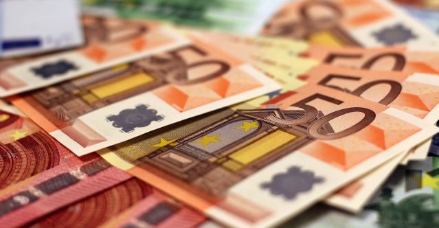 Remessas de emigrantes dão contribuo positivo às contas externas – Banco de Portugal