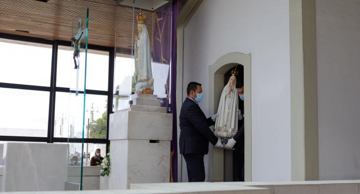 “Mensageira da Paz” visita Ucrânia. Imagem da Virgem Peregrina está a caminho