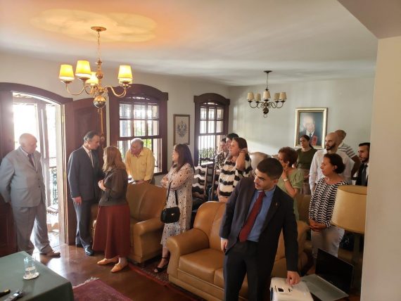 Não precisamos de “salvadores”, mas do Salvador