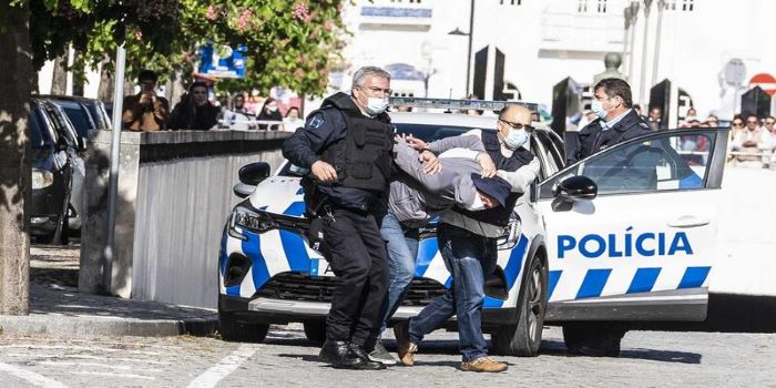 Dois homens detidos durante assalto a ourivesaria em Aveiro