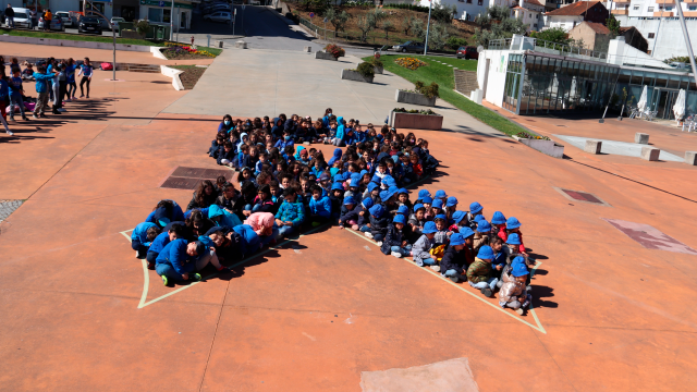 Proença-a-Nova volta a associar-se à Campanha do Laço Azul